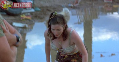 Дженнифер Майо