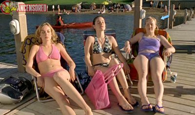 Холли Льюис